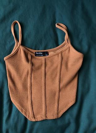 Топ bershka