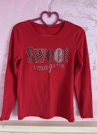 Легкая красная кофта для девочки