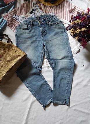 Жіночі джинси f&f3 фото