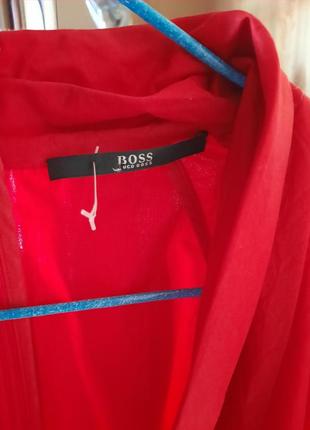 Шикарное красное брендовое платье boss