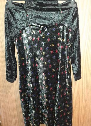 Нарядна, велюрова сукня в квітковий принт