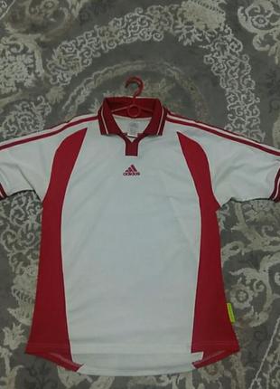 Футболка adidas
