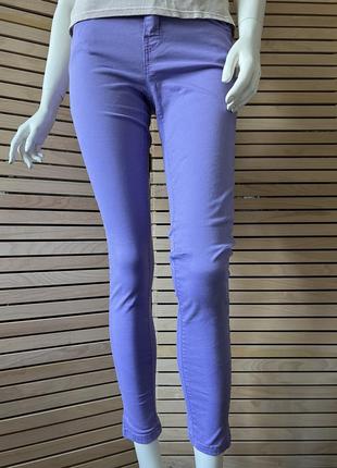 Стильные яркие фиолетовые джинсы стрейч скинни1 фото