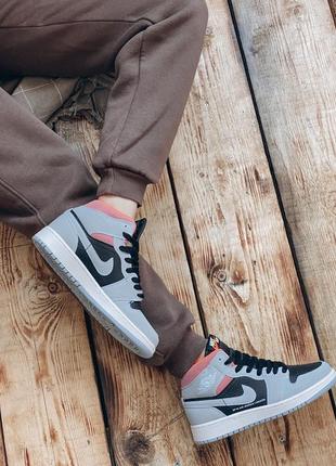 Знижка nike air jordan 1 grey black кросівки найк джордан сірі з чорним кроссовки скидка серые с черным4 фото