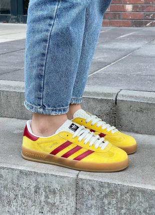 Женские кроссовки adidas x gucci gazelle yellow