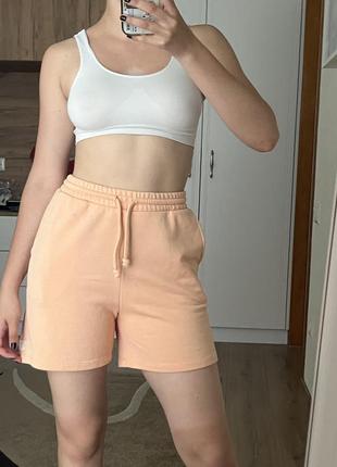 Персиковые шорты pull&bear с завязочками
