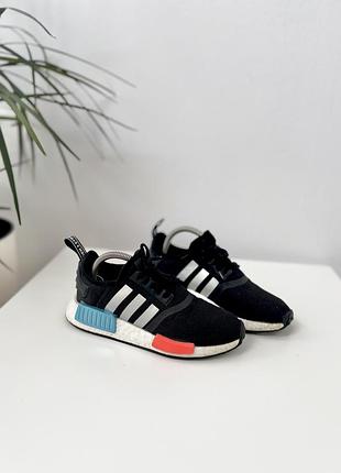 Кроссовки adidas nmd