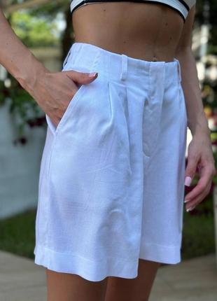 Женские летние шорты шортики льняные из натуральной ткани удлиненные высокие белые черные6 фото
