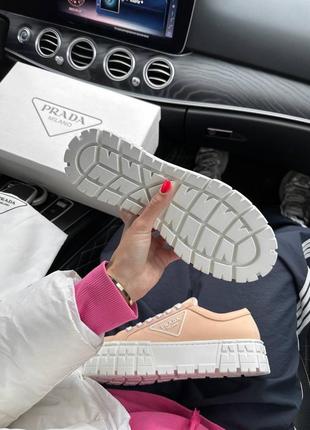 Prada double wheel nylon gabardine premium
жіночі масивні кеди персикові висока платформа літо весна массивные персиковые кеды высокая подошва бренд8 фото