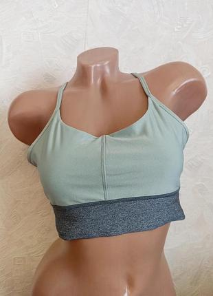 Топ размер s-m, чашка в с