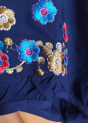 Блузка-вишиванка "кольоровий  квітковий орнамент" синя  р.40-427 фото