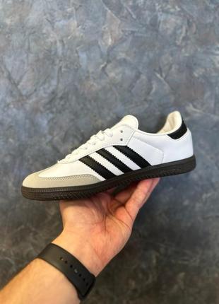 Кроссовки adidas samba