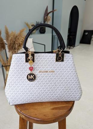 Сумка michael kors на три отделения😍