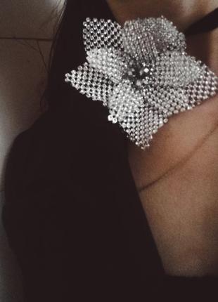 Чокер роза, цветок на шею, роза, чокер со стразами, колье, украшение на шею, идея подарок, новый год