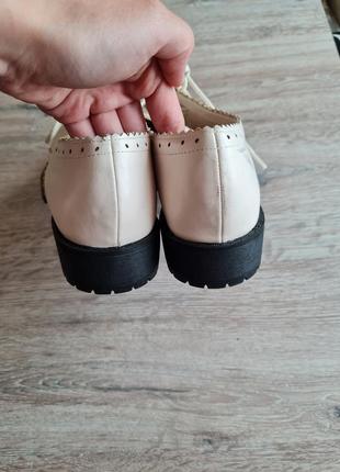 Броги женские бежевые justfab туфли классические демисезон4 фото