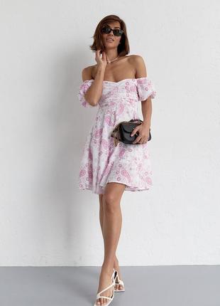 Женское лавандовое шифновое летнее платье мини с драпировкой спереди6 фото