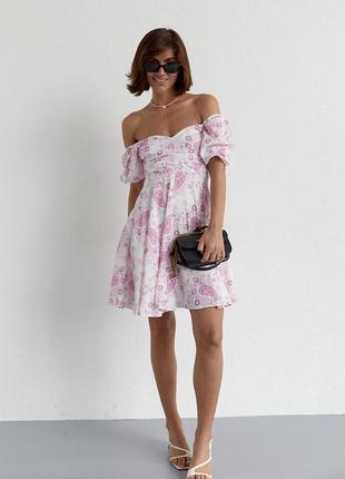 Женское лавандовое шифновое летнее платье мини с драпировкой спереди8 фото