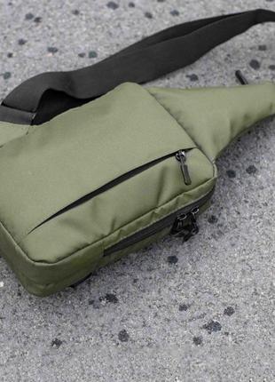Чоловіча тактична нагрудна сумка-слінг тканина з кобурою на липучці хакі зелена7 фото