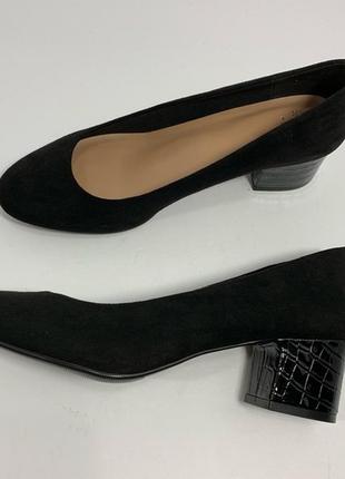 Классические туфли из экозамша1 фото