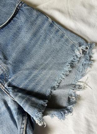 Джинсовые винтажные шорты levi`s с необработанным низом3 фото