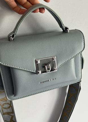 Дуже ніжна кросбоді