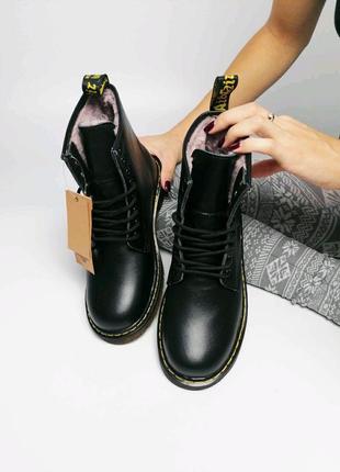 Меховые ботинки dr martens в черном цвете из кожи (осень-зима-весна)😍2 фото