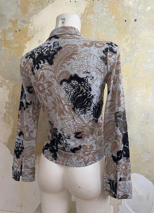 Интересная стрейчевая рубашка comma с орнаментом принтом ( miss sixty, marithe francois girbaud )2 фото