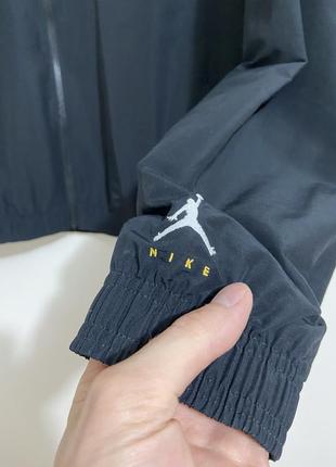 Nike jordan мужская оригинальная куртка4 фото