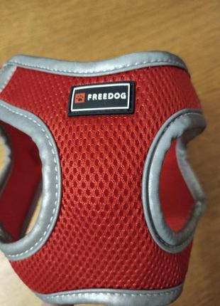 Анатомічна шлейка для собак і котів зі світловідбивачем,    freedog  розмір м
