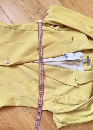 Удлиненный желтый пиджак5 фото