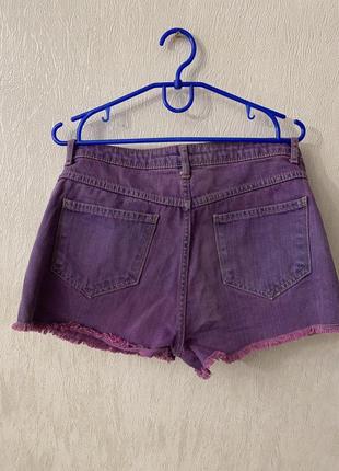 Pull bear шорты мини джинсовые фиолетовые с потертостями клепками заклепками металлические детали3 фото