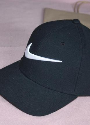 Бейзболка кепка nike