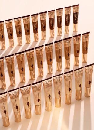 Тональная основа для идеальной кожи charlotte tilbury beautiful skin foundation 4n без коробки 30 мл7 фото