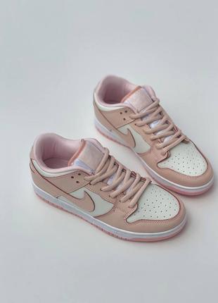 Жіночі кросівки nike dunk juicy peach