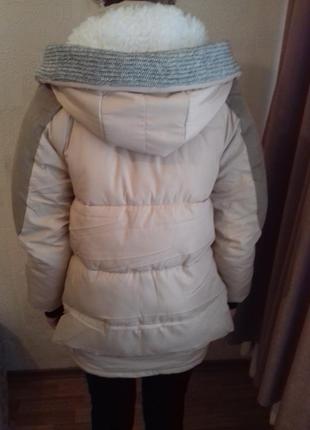 Дуже тепла куртка - трансформер тканини холлофайбер. відмінно підійде для вагітних.2 фото