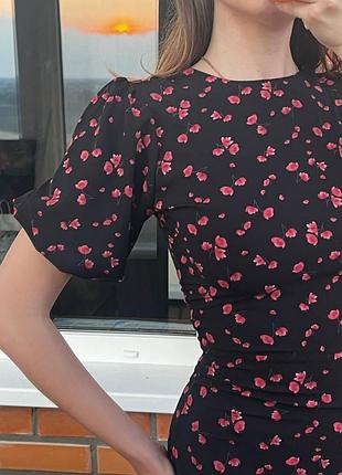 Ідеальна сукня довжина міді, квітковий принт, рукавчики фонарики і розріз7 фото