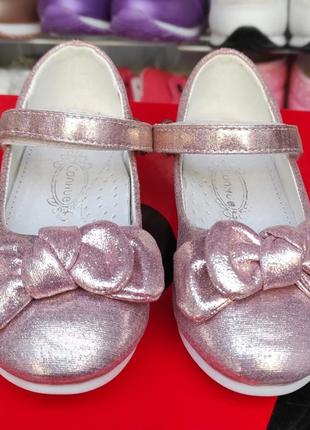 Розовые, пудра туфли для. девочки с бантиком блестящие6 фото