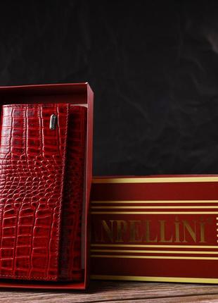 Яркое женское портмоне из натуральной кожи с тиснением под крокодила canpellini 21852 красный9 фото
