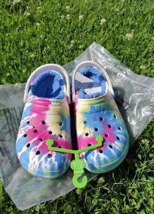 Крокси 🟥crocs classic lined tie dye clog black/multi2 фото