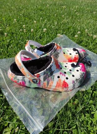 Крокси 🟥crocs classic lined tie dye clog black/multi1 фото