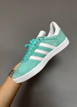 Кроссовки adidas gazelle женьше adidas samba замша адидас синие летнее женские кроссовки адедас иniе синие кроссовки4 фото