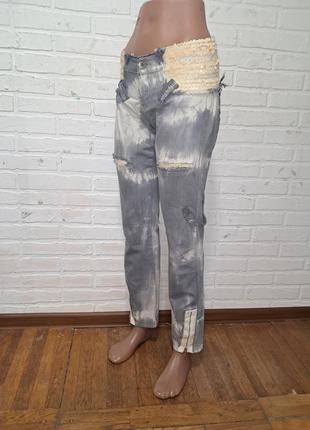 Очень красивые крутые необычные женские джинсы2 фото