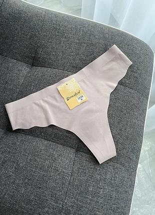 Безшовні стрінги