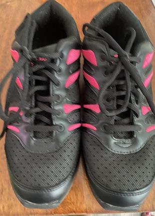 Танцювальні кросівки для танців, фітнесу capezio