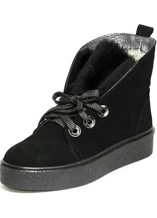 Замшеві черевики c хутряним язичком ботинки натуральна замша з хутром