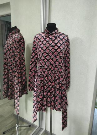 Zara бархатное платье в геометрический принт из бархата сток4 фото