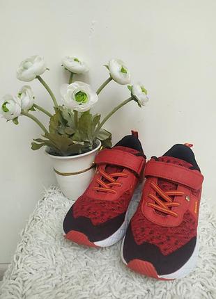 Кроссовки унисекс, размер 31, bench.