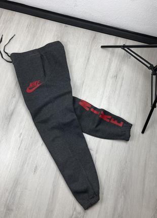 Nike 🔝спортивні штани1 фото