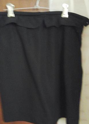 Офісна спідниця фірми comptois des cotonniers