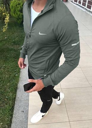 Спортивный костюм мужской nike
